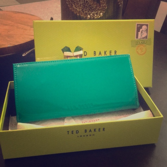 Ted Baker London Handbags - Ted Baker clutch